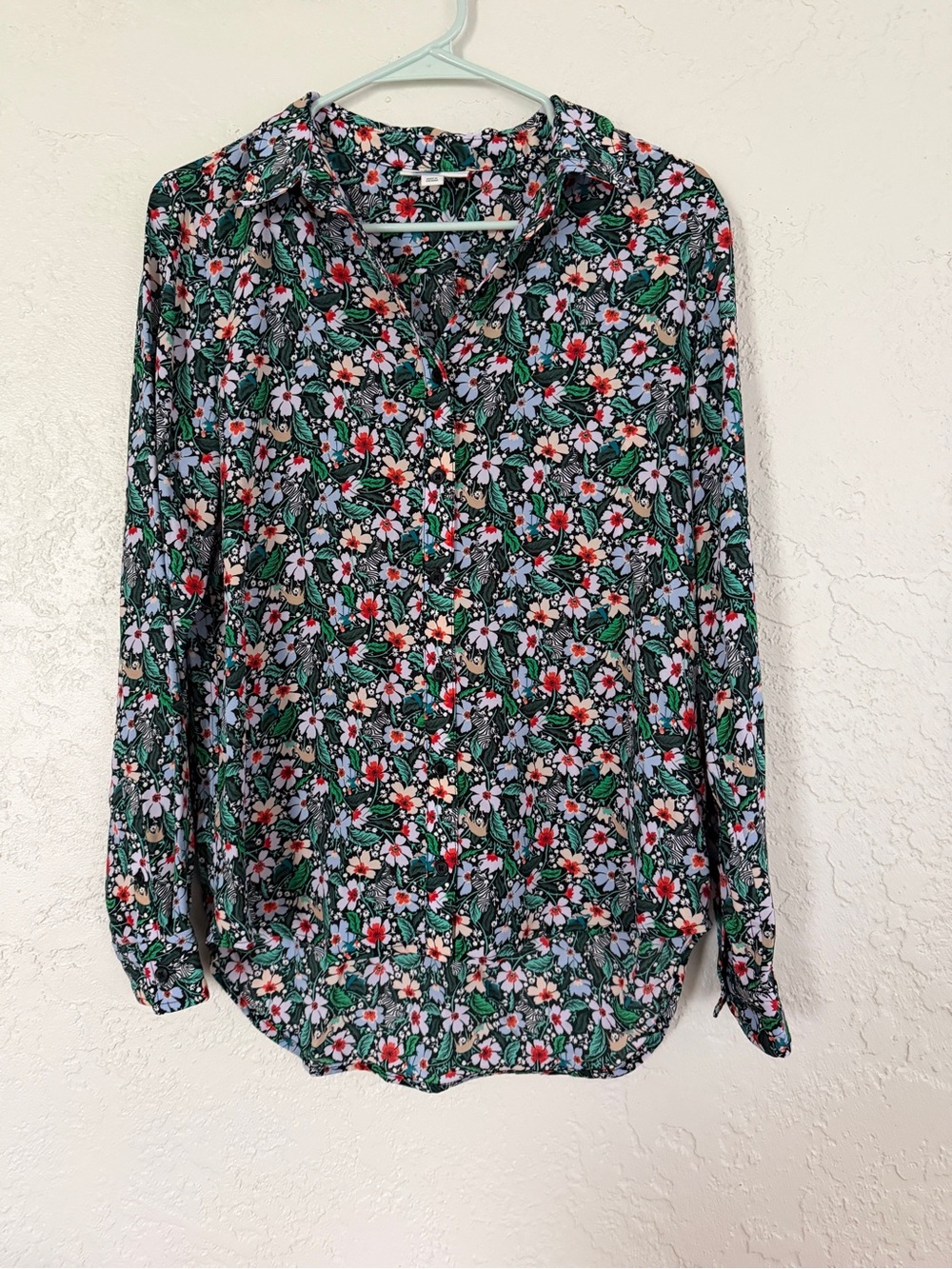 On 34th Floral Button Down Blouse - Small